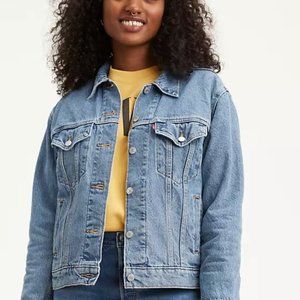Levi's EX-BOYFRIEND TRUCKER JACKET